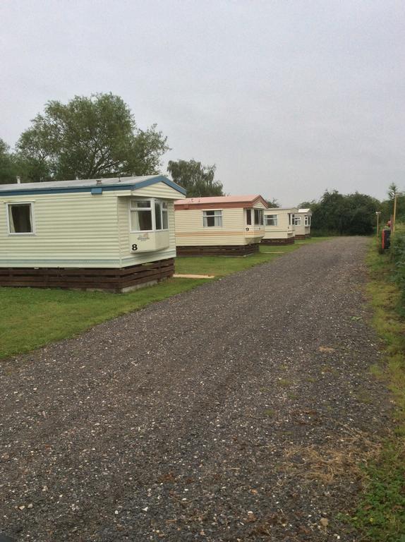 Fenlake Holiday Accommodation Metheringham Экстерьер фото